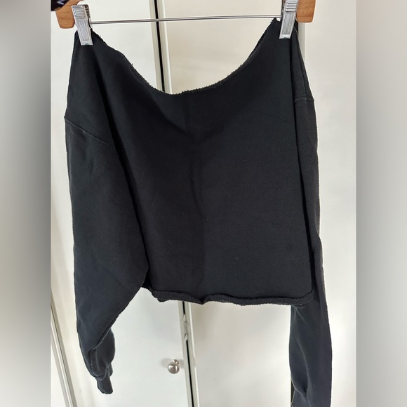 Vancityoriginals Let’er Rip Crop Sweatshirt - Picture 3 of 4